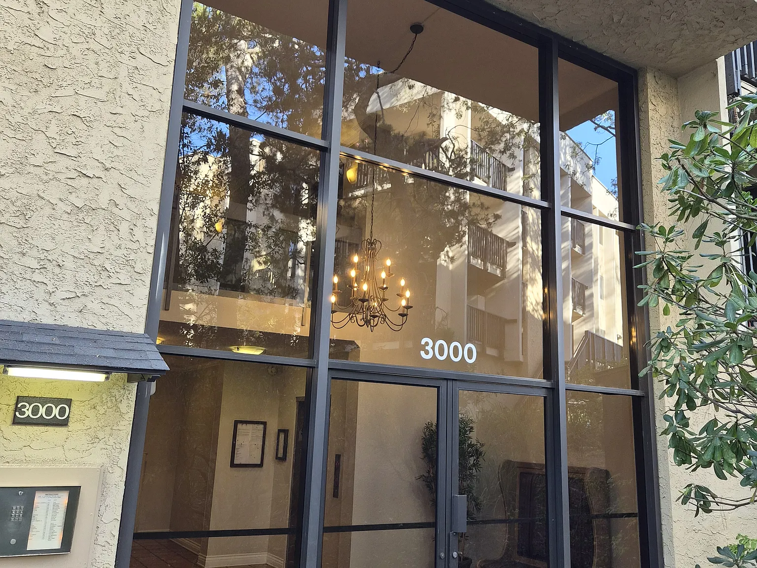 2 bed, 1313 sqft, $4,500 — Photo 2