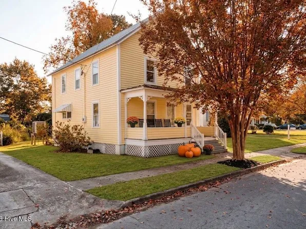 506 Broad Street, Oriental, NC 28571