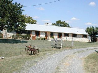 7970 Wilke Rd, Kingsbury, TX 78638