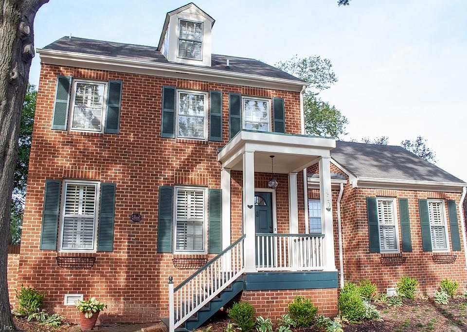 1st image of 410 Crawford St