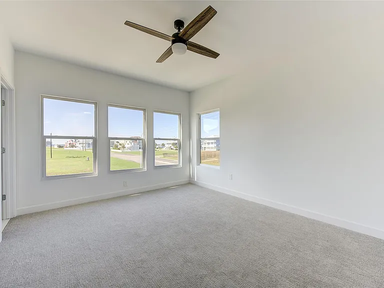 21201 Scissor Tail Ln — Photo 37
