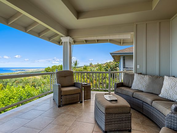 Lanai view toward Kailua Bay