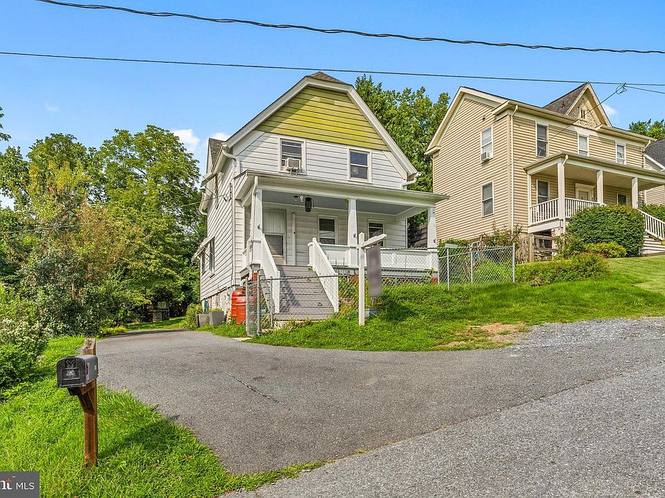 1st image of 819 E A St