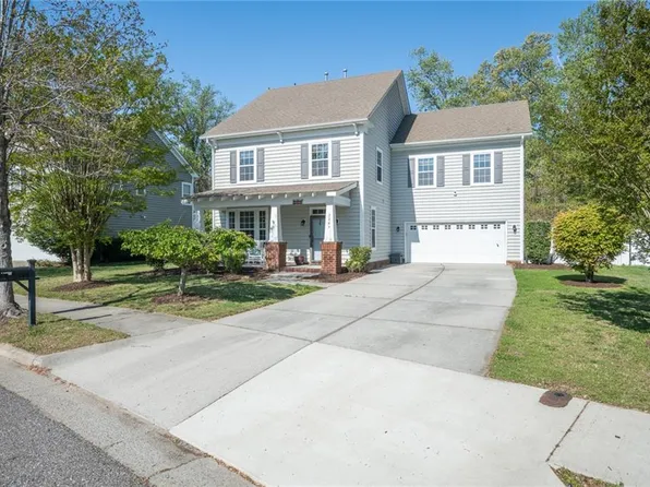 2209 Tuliptree Cir, Suffolk, VA 23435