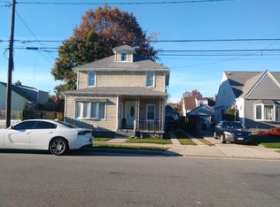 261 Windsor Pkwy, Hempstead, NY 11550