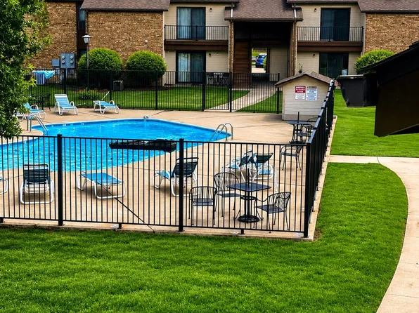 1883 N Waterfront Dr N APT H, Columbia, MO 65202