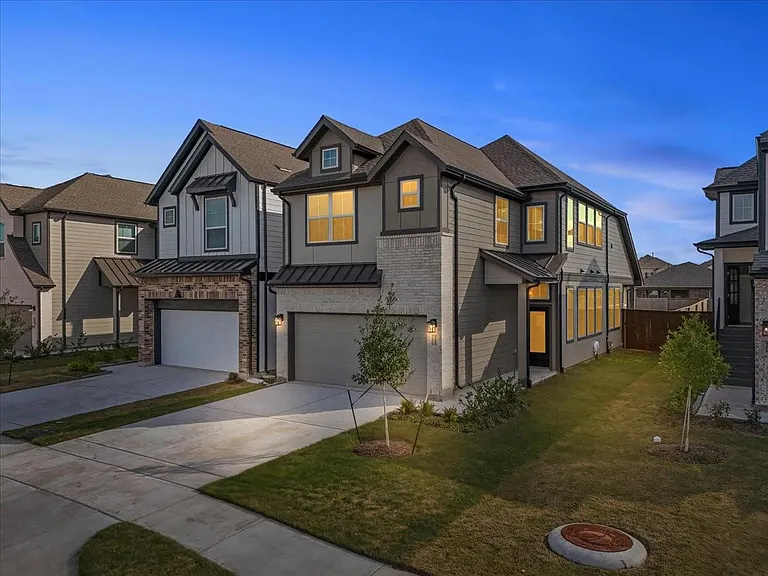 5218 Sage Hills Dr — Photo 1