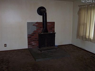 5th image of 529 Wilbur Ave