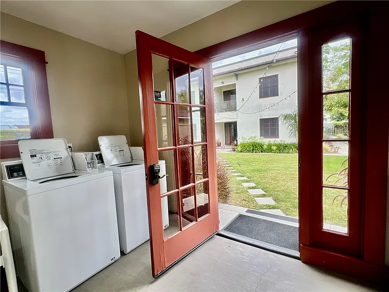 115 W Stueckle Ave #3 — Photo 20