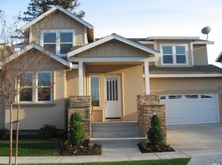 103 Hemings Ct, Napa, CA 94558