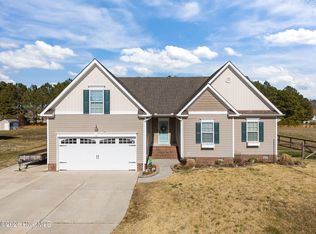 233 Moyock Landing Drive, Moyock, NC 27958