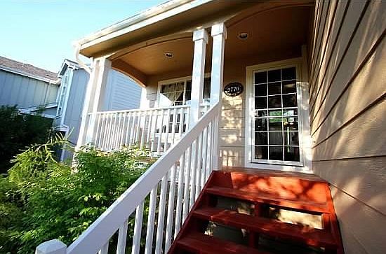 Front Porch/Deck