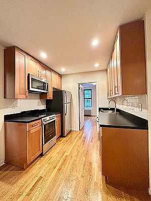 1st image of 497 3rd Ave APT 12