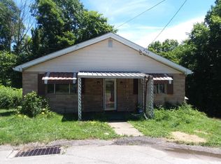 145 Carroll St, Aliquippa, PA