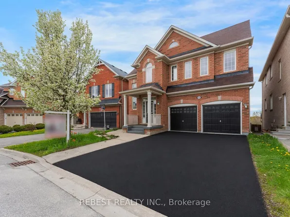 22 Birch Tree Trl, Brampton, ON L6P 3M8