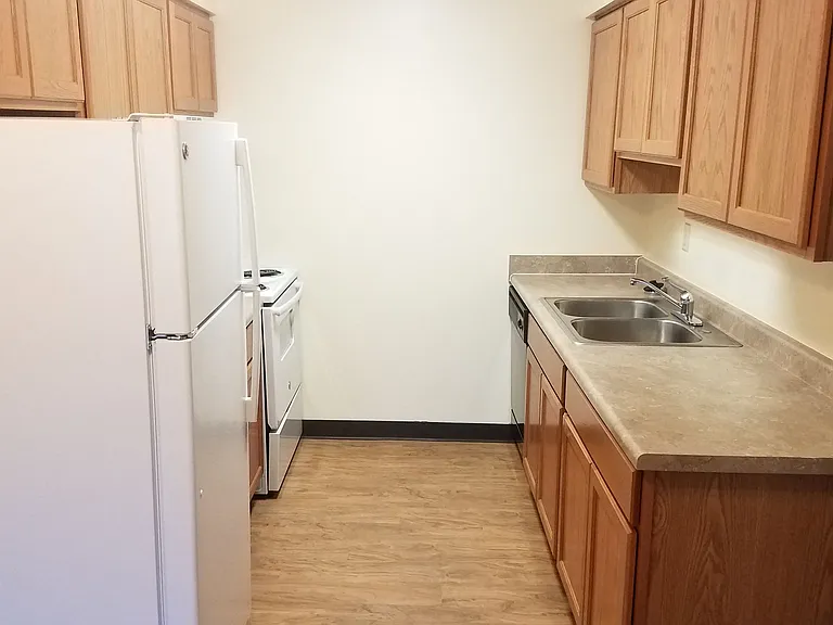 Kimberly Club Apartments — Photo 87
