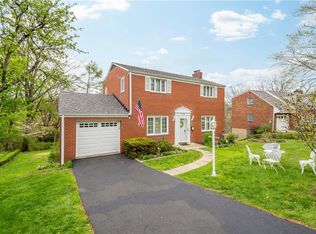 332 Long Dr, Pittsburgh, PA 15241