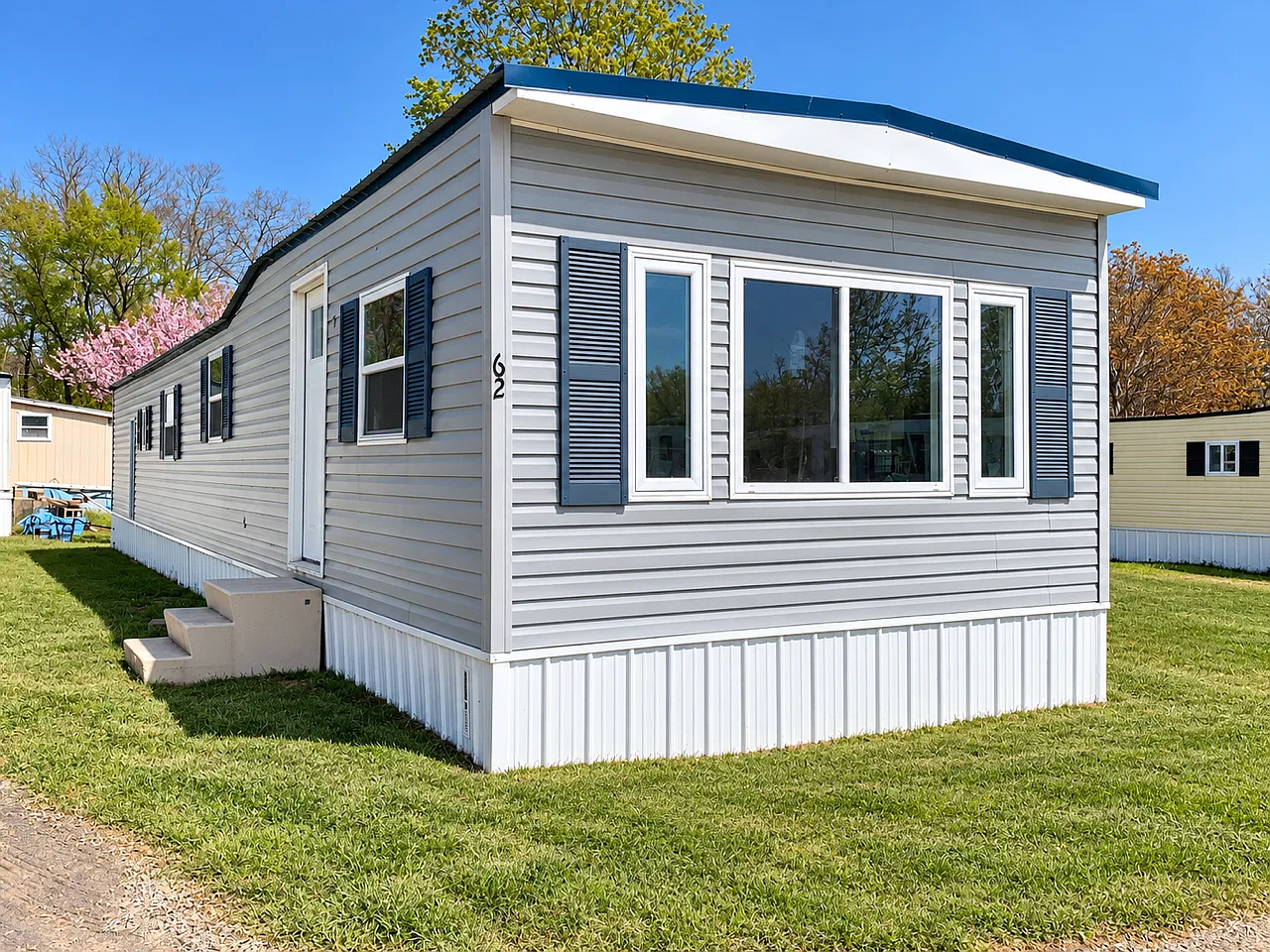 2 bed, $975 — Photo 1