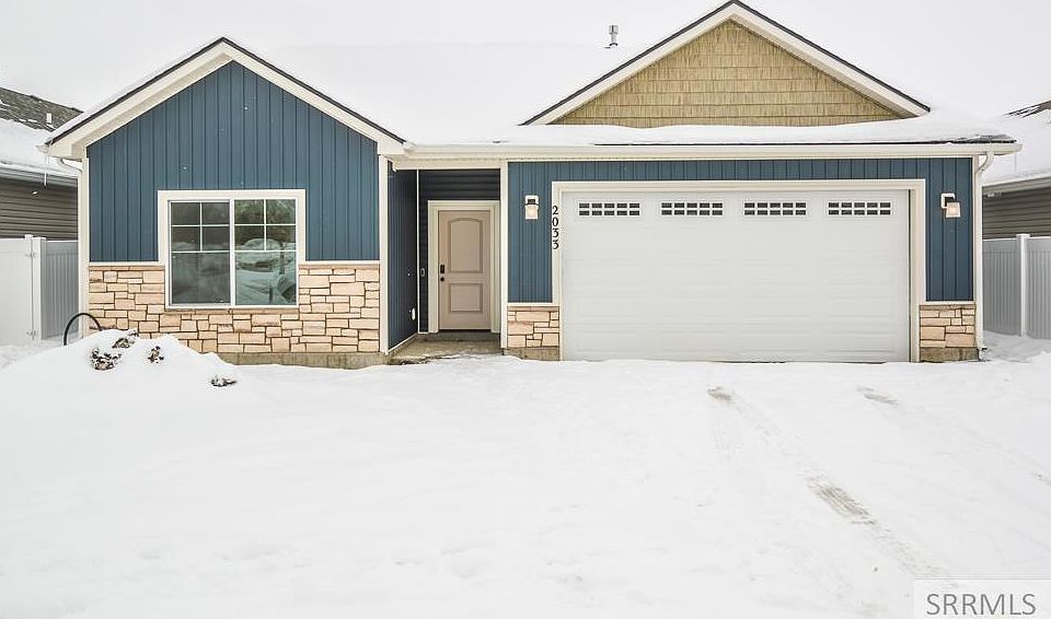 1st image of 2033 Summerfield Ln