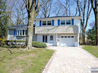 253 Jeffer St, Ridgewood, NJ 07450