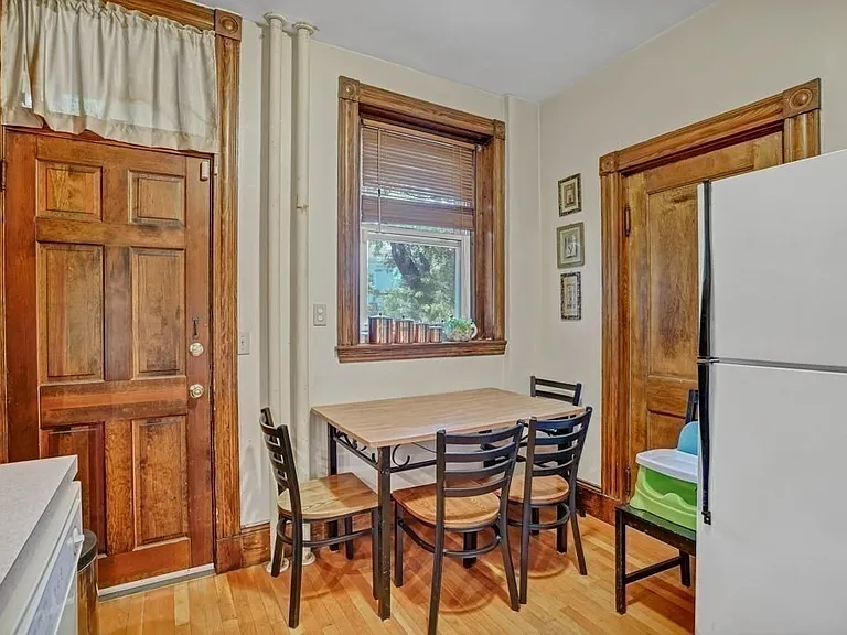 11 Radcliffe Rd #1 — Photo 16