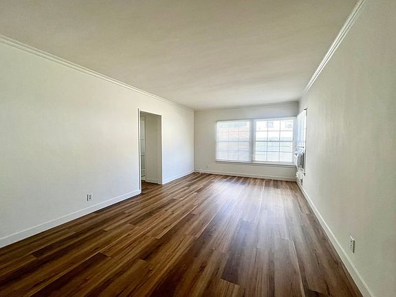 4th image of 3950 Los Feliz Blvd APT 207