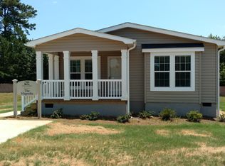 64 Beaver Run Rd, Newnan, GA 30263