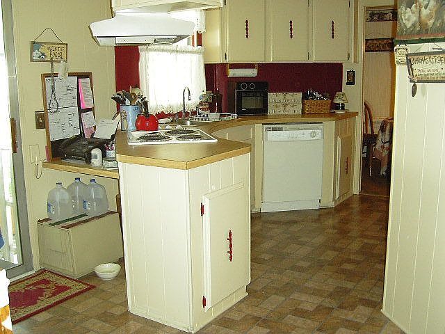 2nd image of 3125 Bixler Ct