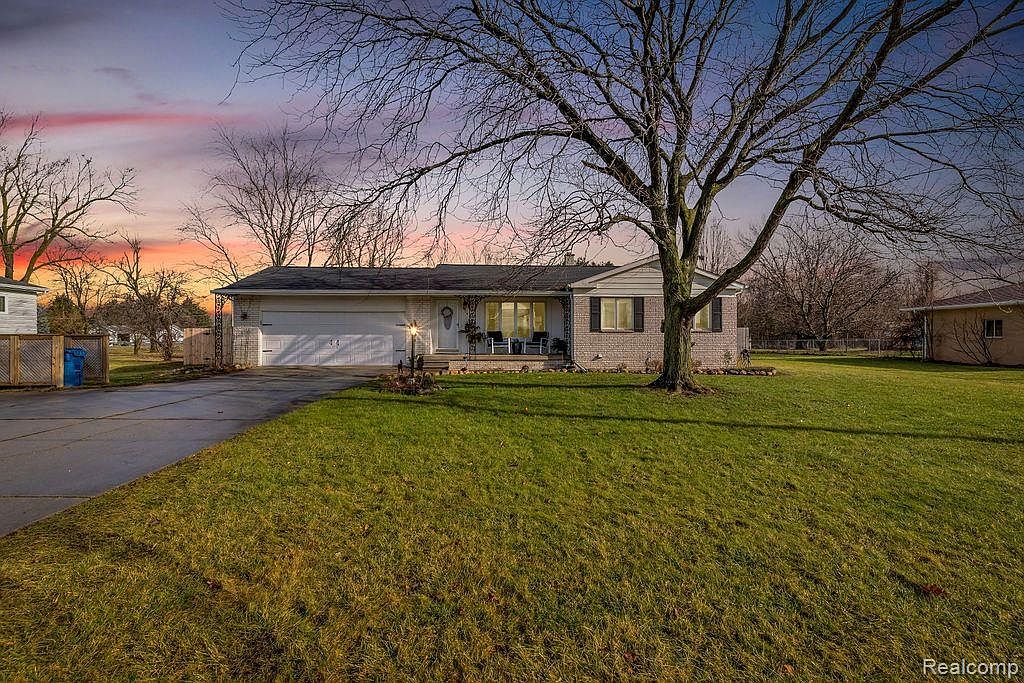 8119 Linden Rd, Swartz Creek, MI 48473 Zillow
