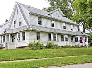 96 Harwick Rd, Rochester, NY 14609