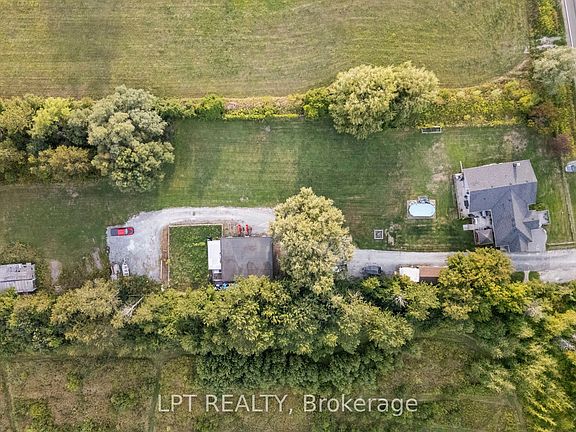 2nd image of 1109 Ravenshoe Rd