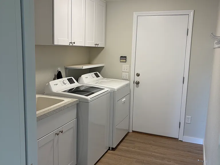 16775 NE Fairview Dr — Photo 21