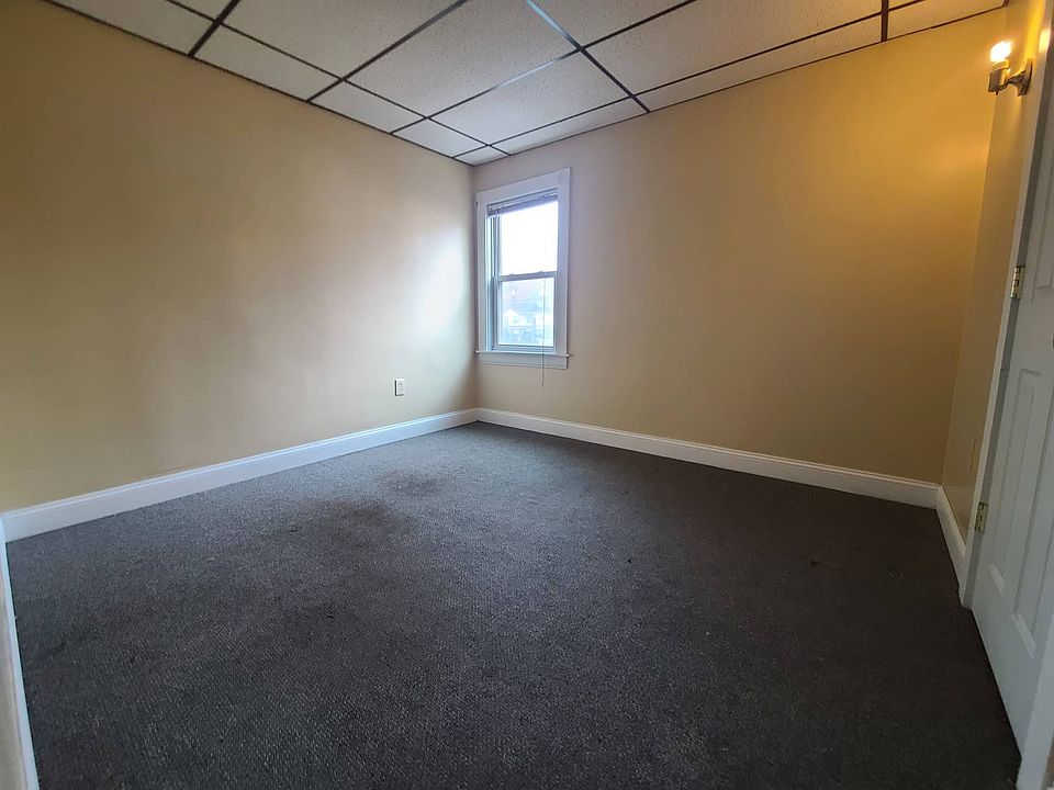 1st image of 196 Hillside Ave #8