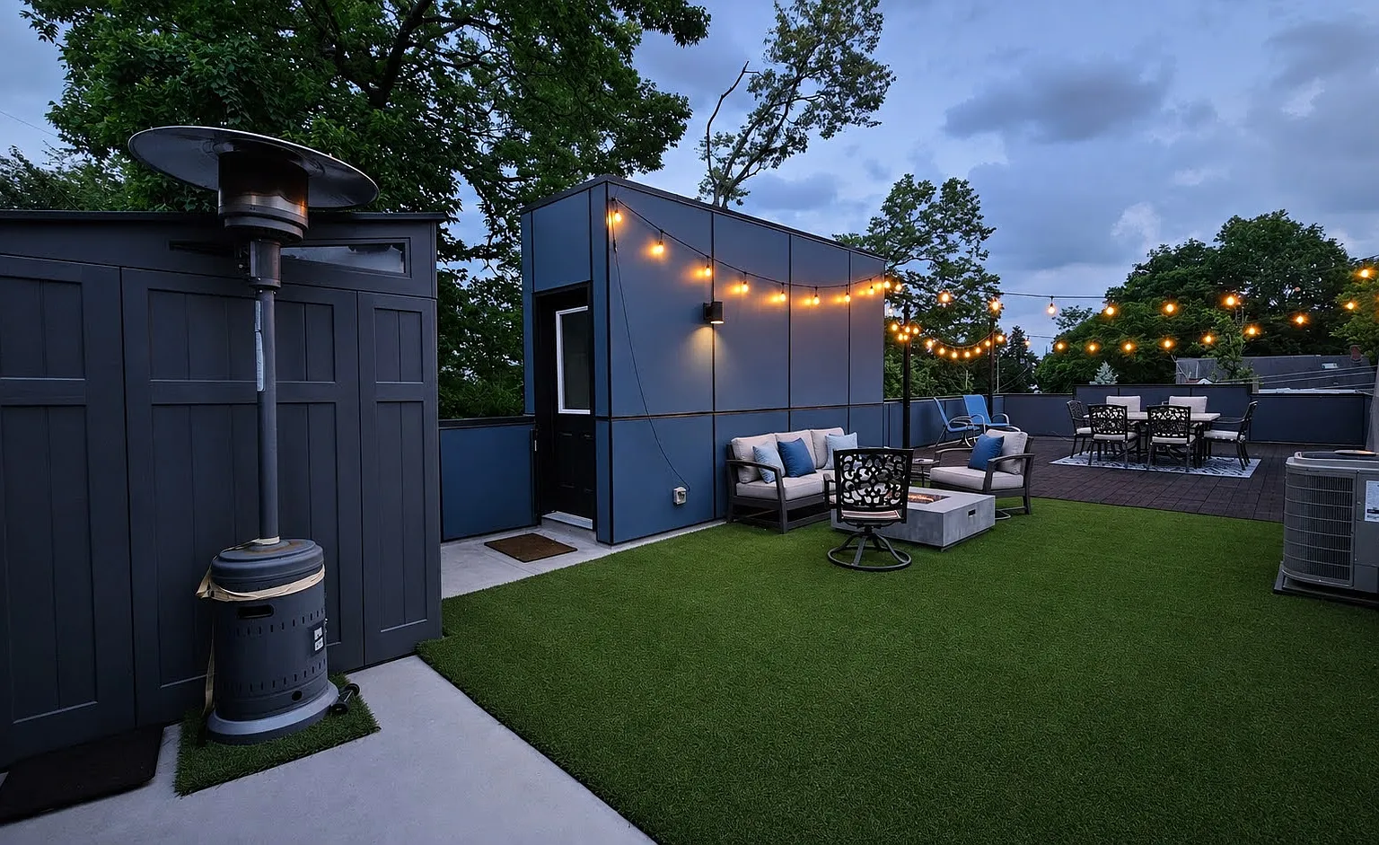 3 bed, 2.5 bath, 2000 sqft, $3,500 — Photo 2