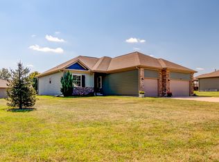 133 Three Pines Cir, Reeds Spring, MO 65737
