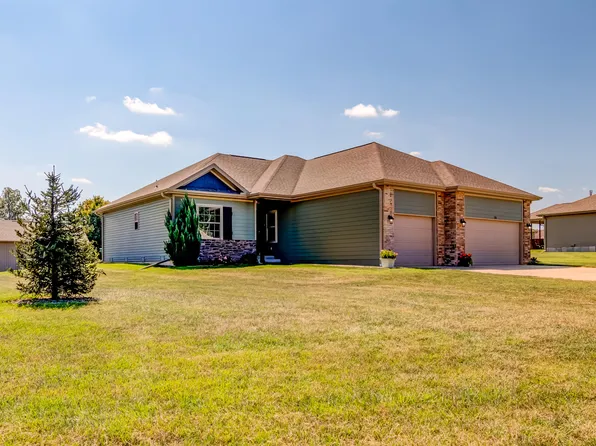 133 Three Pines Circle, Reeds Spring, MO 65737