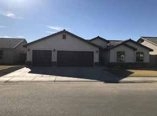 261 E 12th Pl, Somerton, AZ 85350