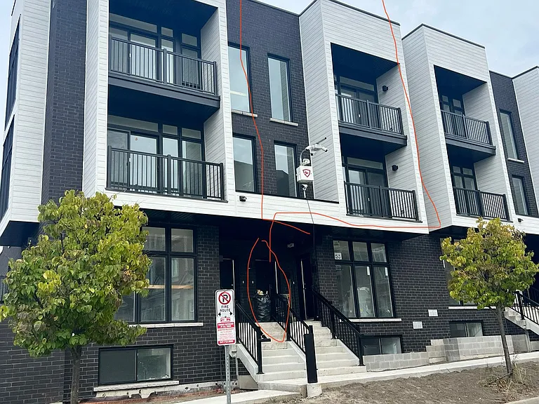 184 Angus Dr #3 — Photo 1