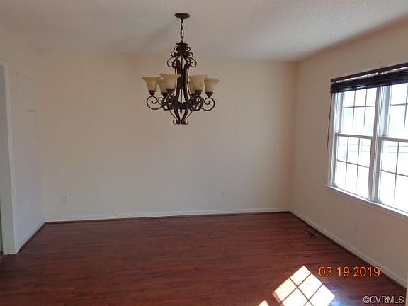 2nd image of 5508 Rosewood Ct