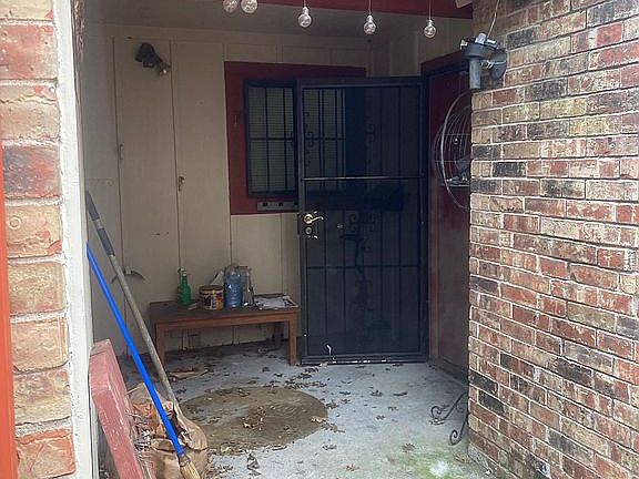 4th image of 8908 Parkfield Dr Unit A
