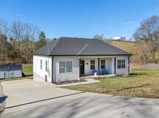 2785 Lewis Rd, Santa Fe, TN 38482