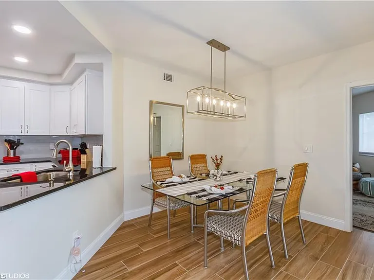 2671 Citrus Lake Dr #E-201 — Photo 14