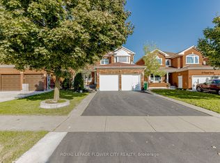 30 Foxtail Rd, Brampton, ON L6R1E2