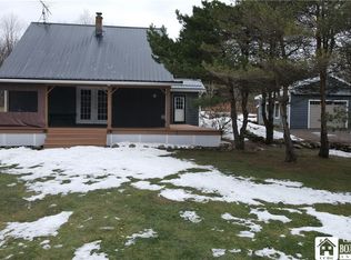 2628 Meadows Rd, Fredonia, NY 14063