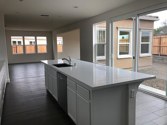 5th image of 1768 Ponderosa Dr