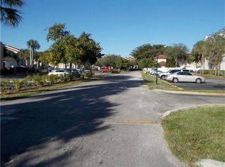 3470 Foxcroft Rd APT 108, Hollywood, FL 33025