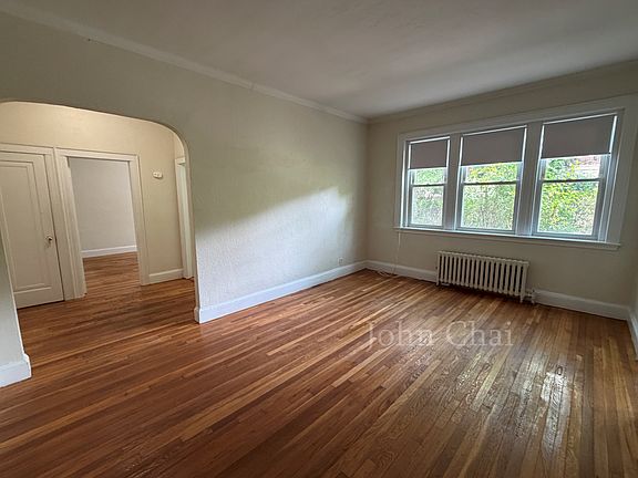 3rd image of 2051 Commonwealth Ave #5