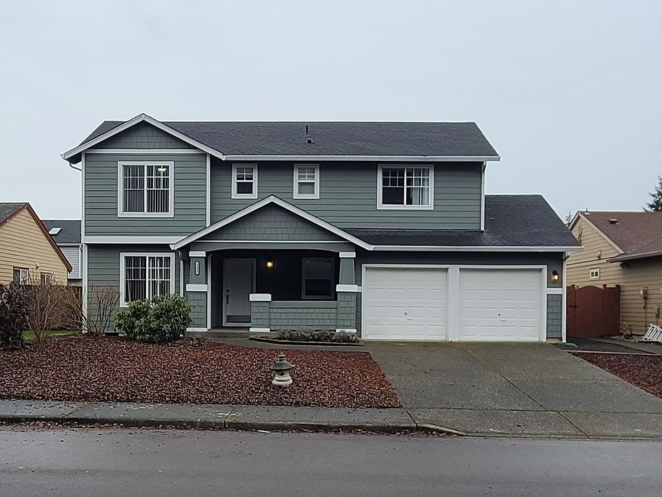 1st image of 3404 Lynn Ct NE