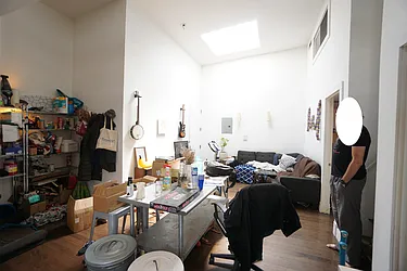 Rented by Rennit Inc.