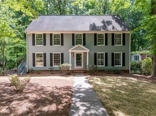 5140 River Chase Rdg, Winston Salem, NC 27104